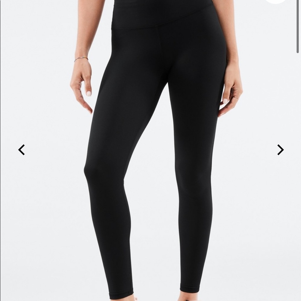 Fabletics High Waisted Powerhold leggings